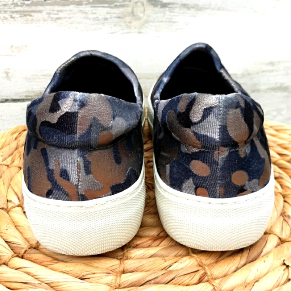 EUC J/SLIDES ARIANA SLIP ON SNEAKER - Picture 4 of 9